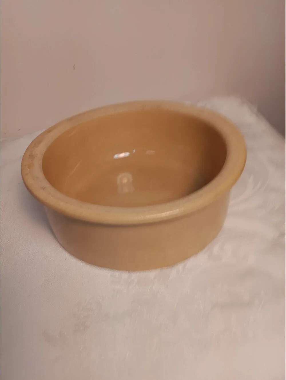 R. R. P. Co. Stoneware Bowl USA MPN 250-7 Tan Round Printed Backstamp